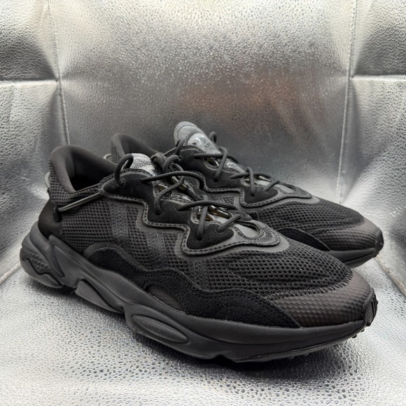 Disney Christmas 2025 Lil Rin Rin Plush Badge Red New